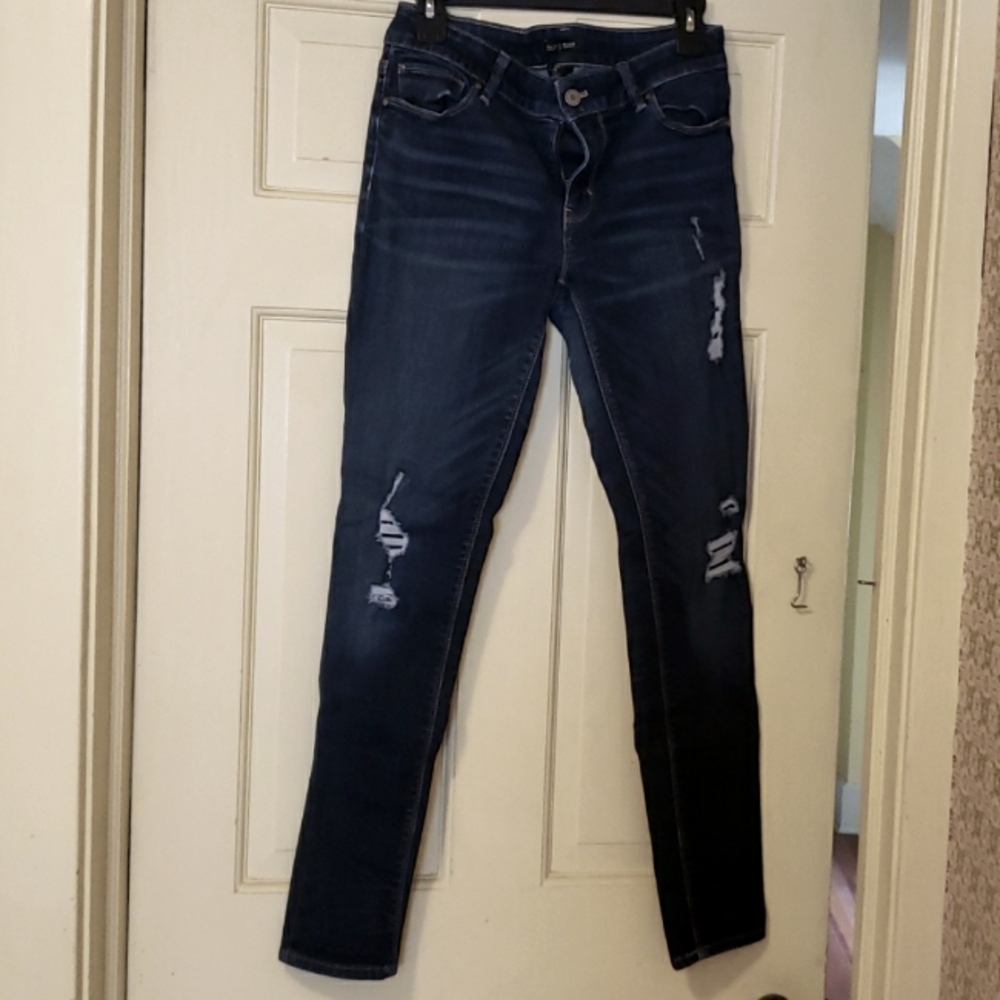 White House Black Market size 6 jeans